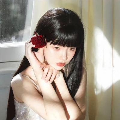红天鹅